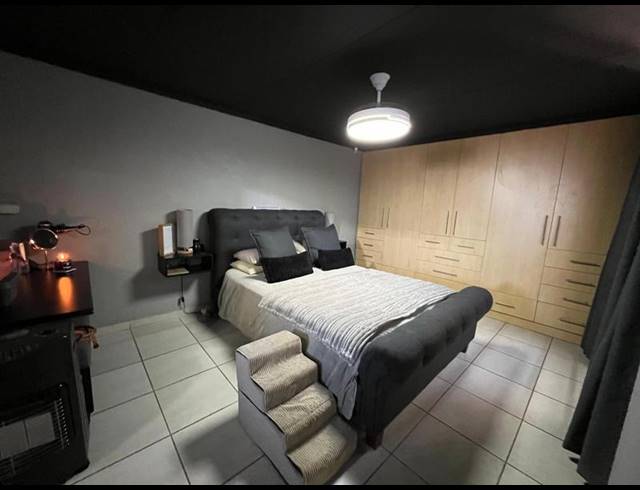 3 BEDROOM HOUSE FOR SALE IN SUNWARD PARK